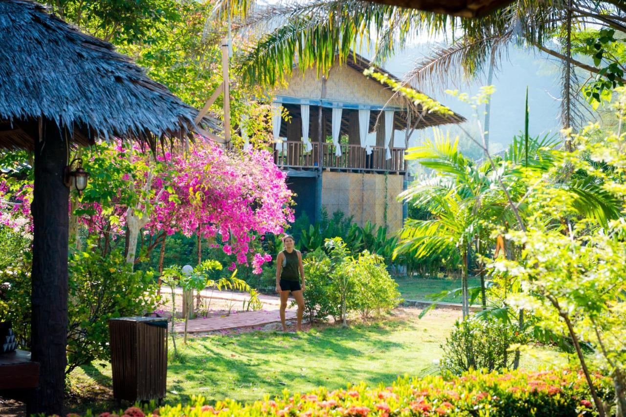 Oasis Yoga Bungalows Ko Lanta Eksteriør billede